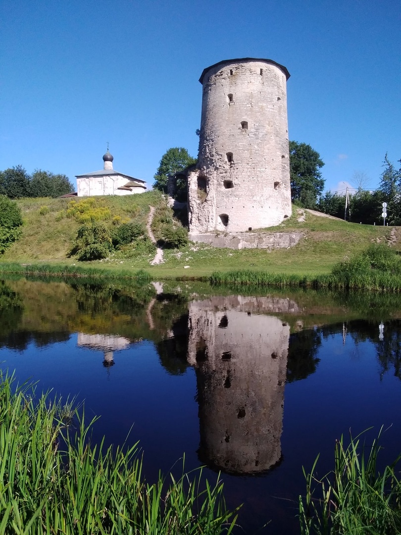 Гремячая башня, Псков
