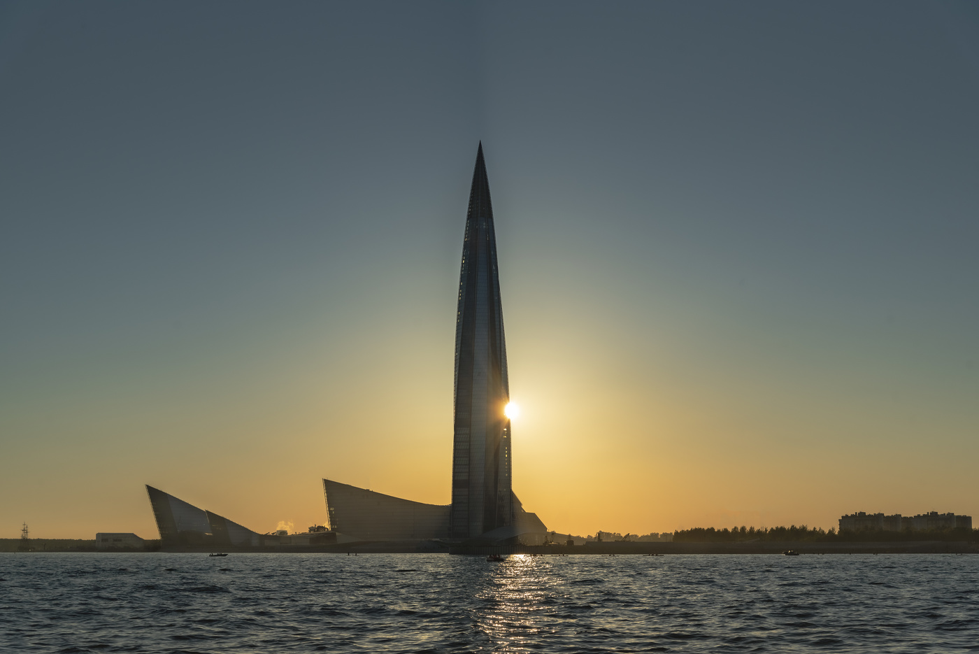 Лахта Центнр