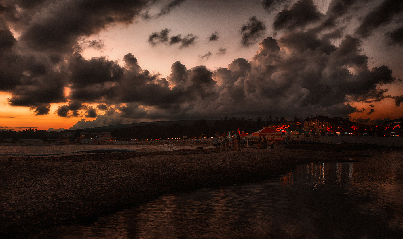 ..каждый день, каждую ночь небо разное..