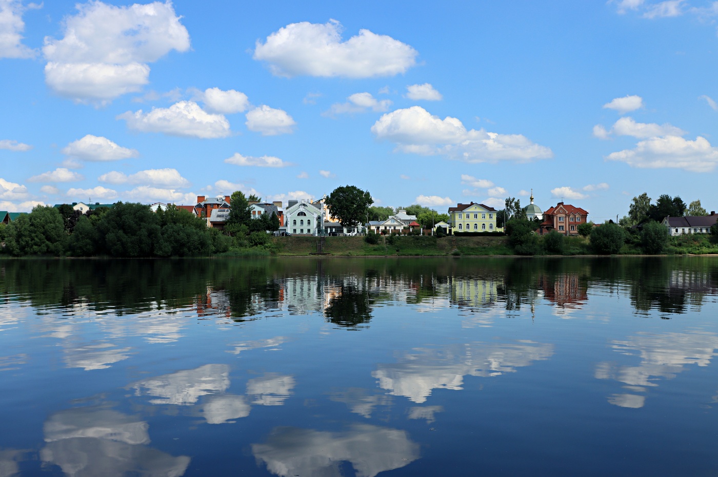 Тверь. Вид с набережной.