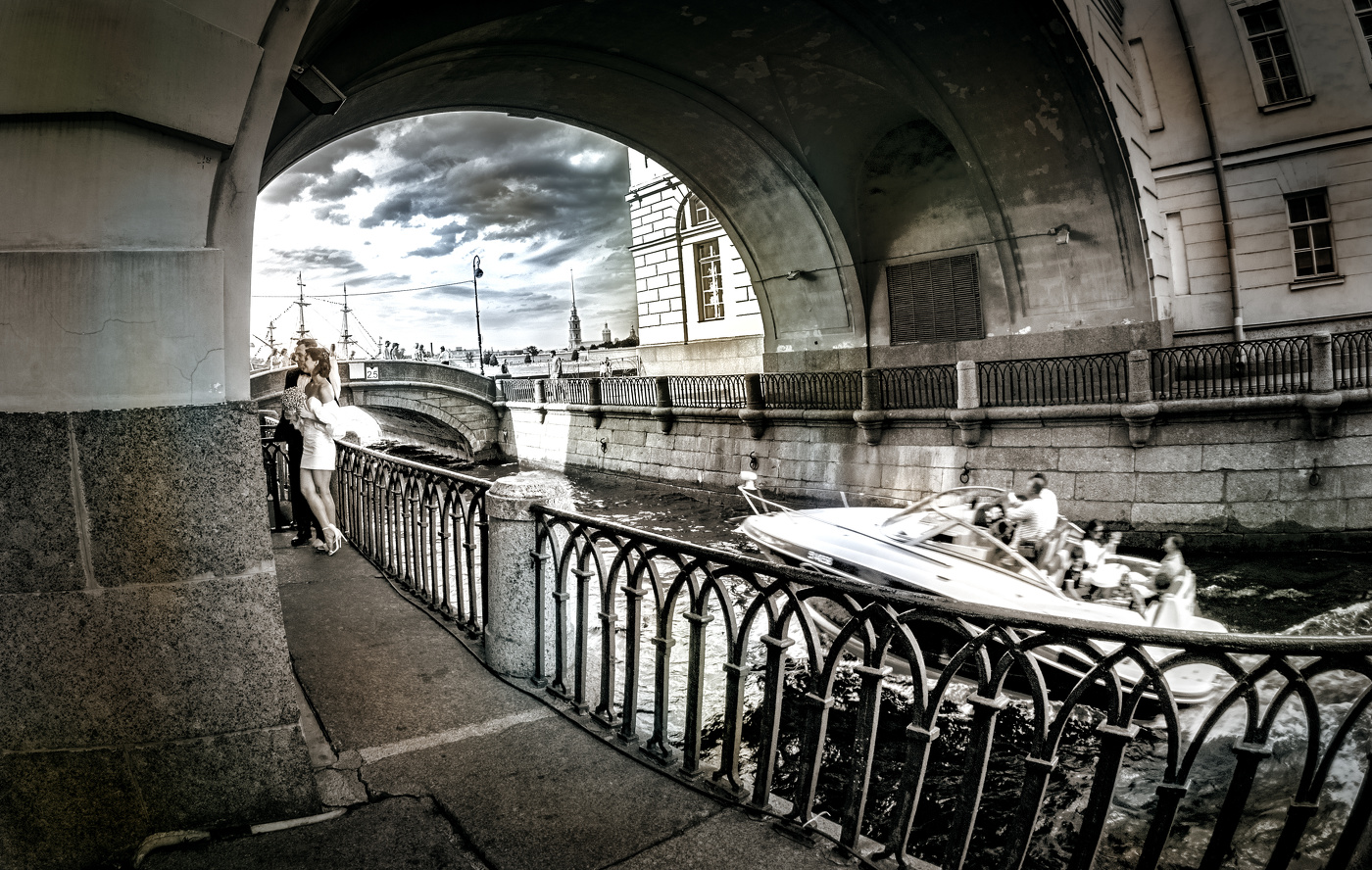 Прогулка по Санкт-ПетербургУ