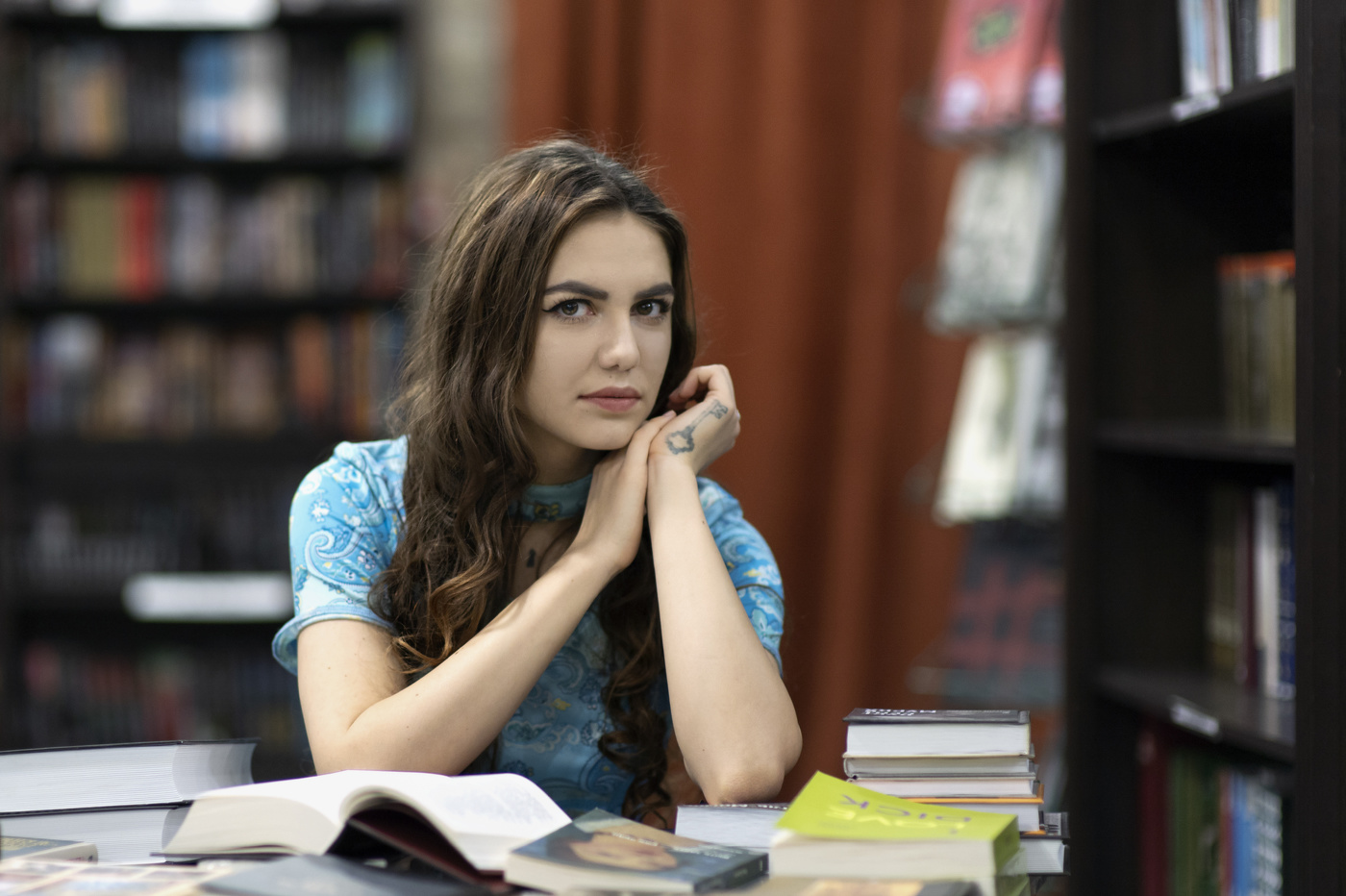 в читальном зале