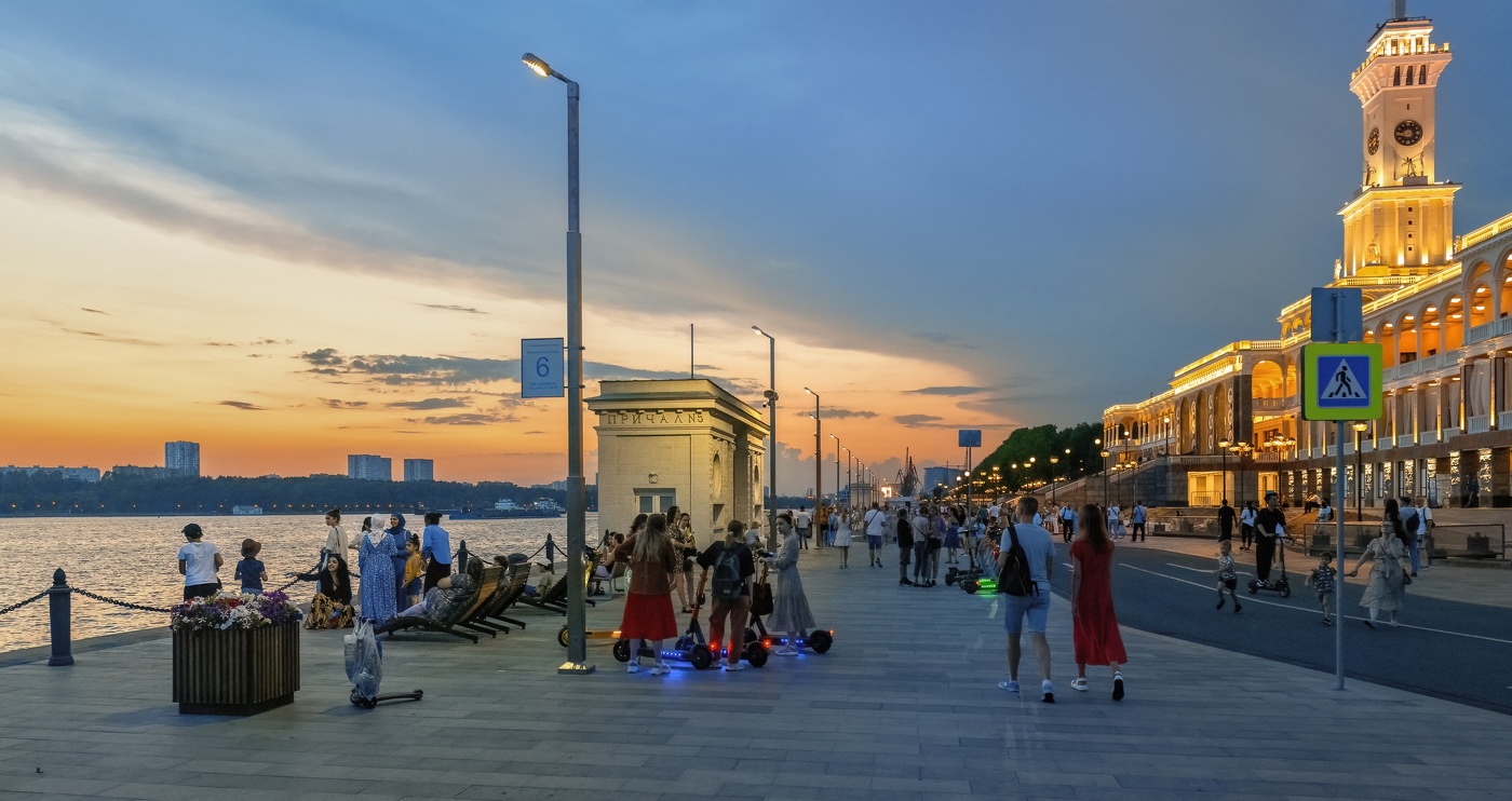 Выходные в Северном речном порту