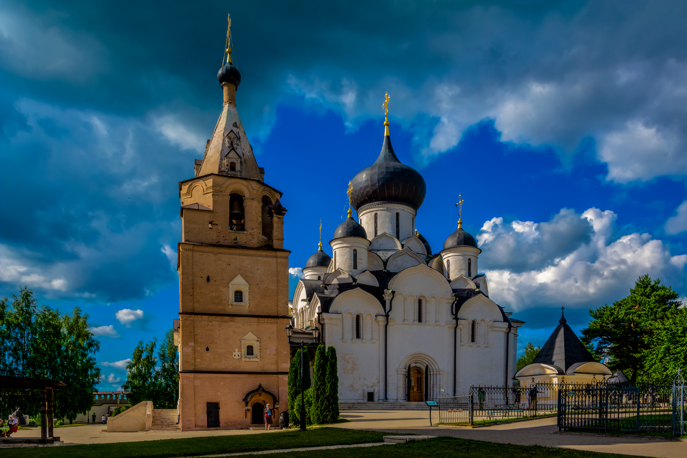 Собор Успения Пресвятой Богородицы Старица