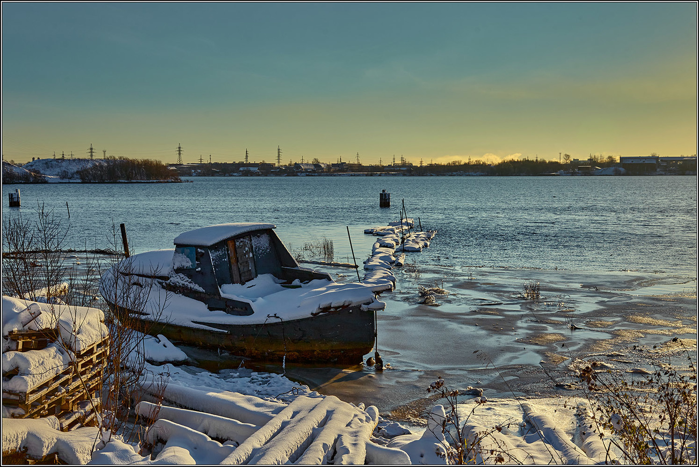 Снег в октябре.