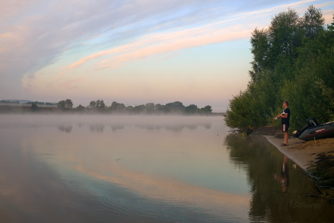 Ока на рассвете.