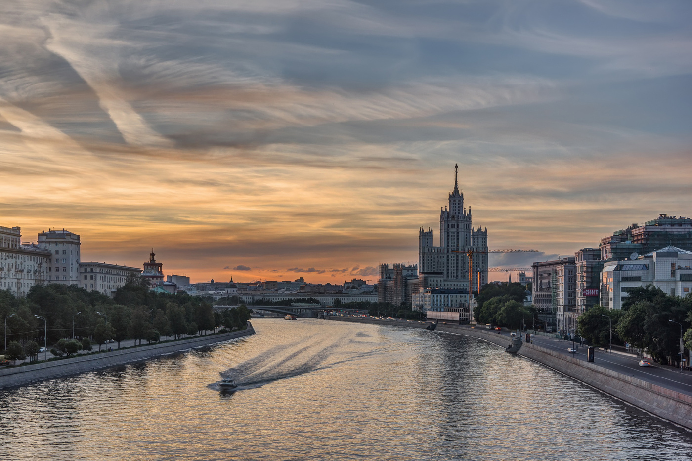 Ах, этот вечер-лукавый маг...