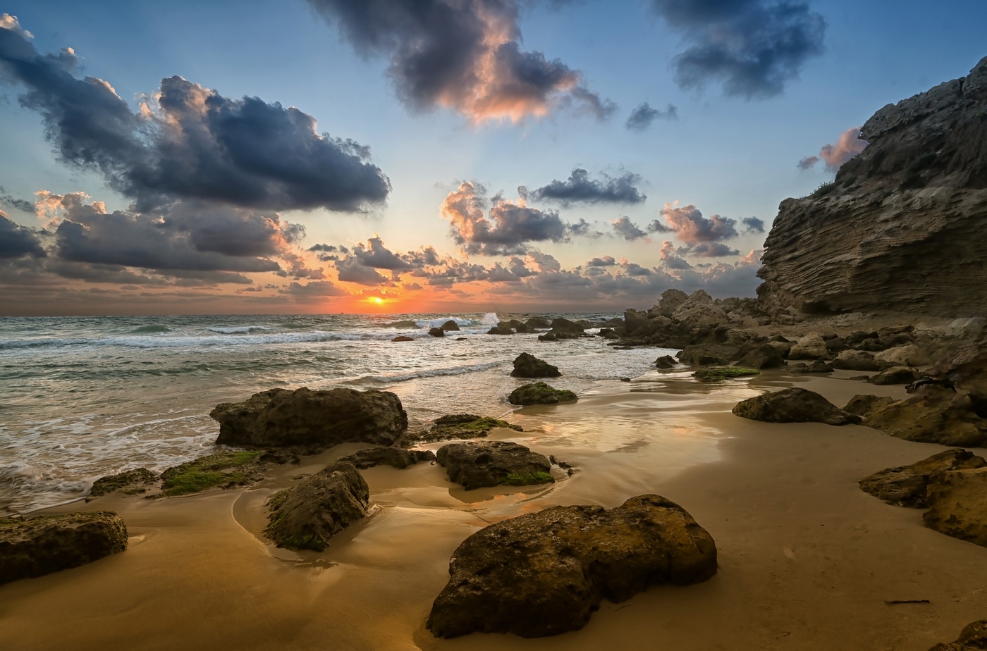 На закате дня