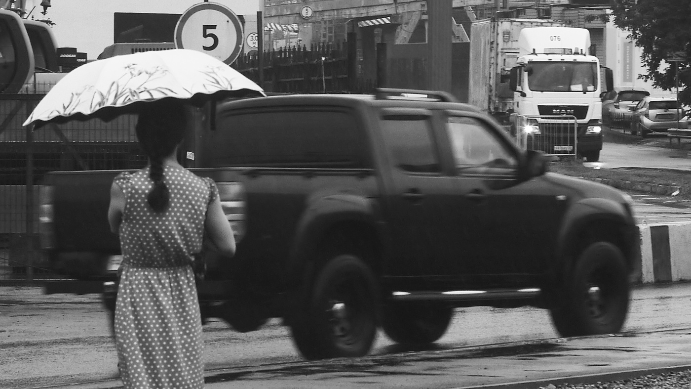 Во Владивостоке дождь.