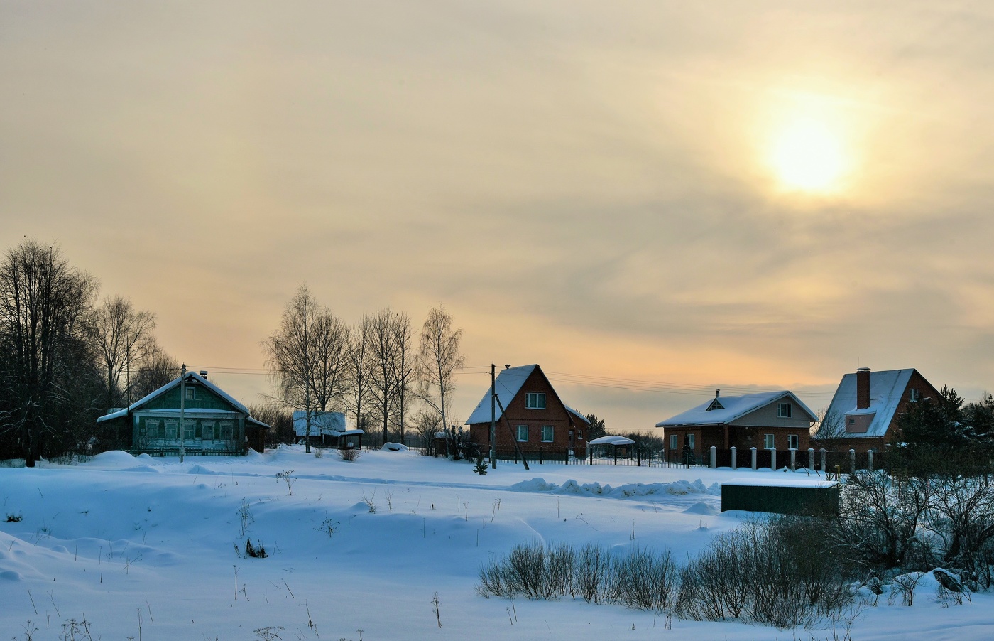 Февраль. 3:47 по полудни ...