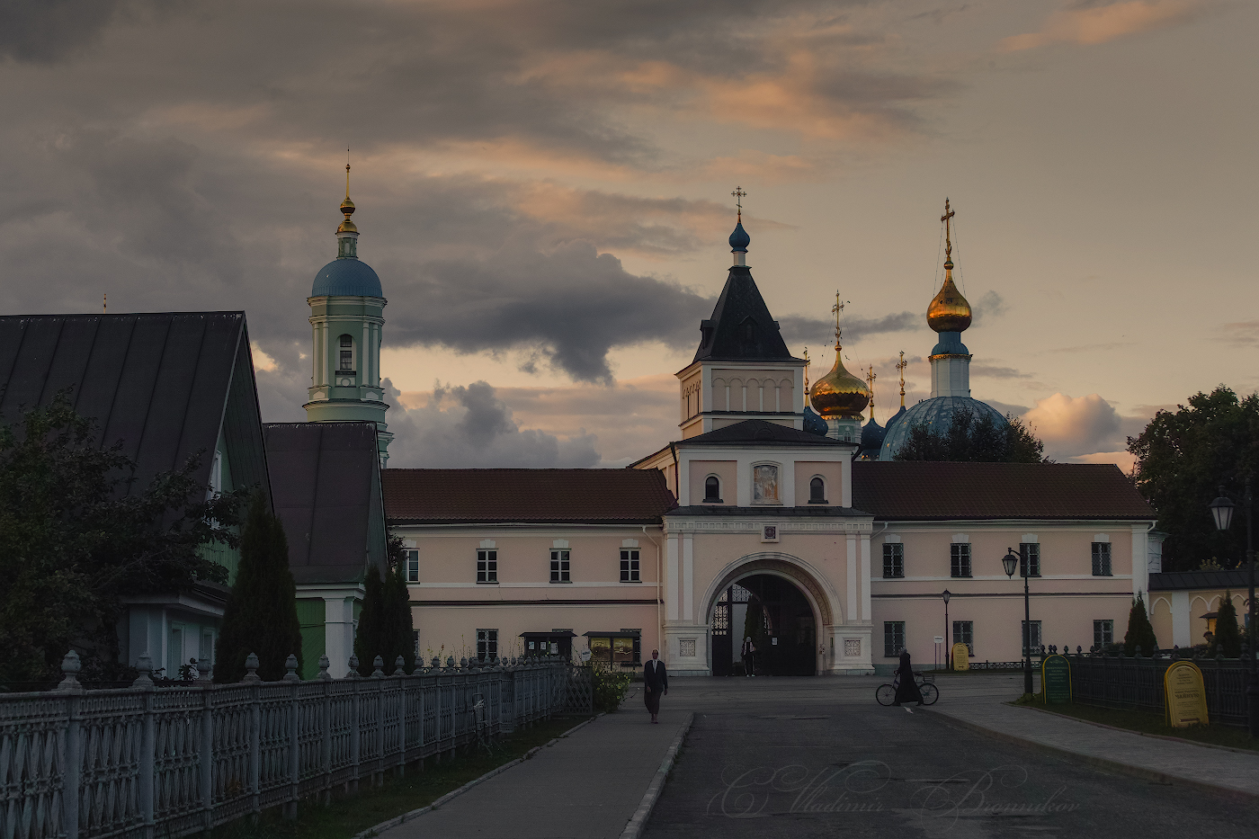 С вечерней службы