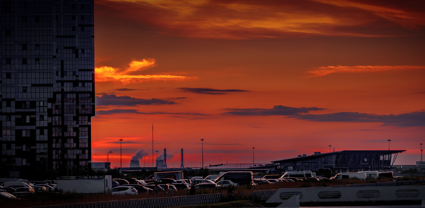 Закат в большом городе