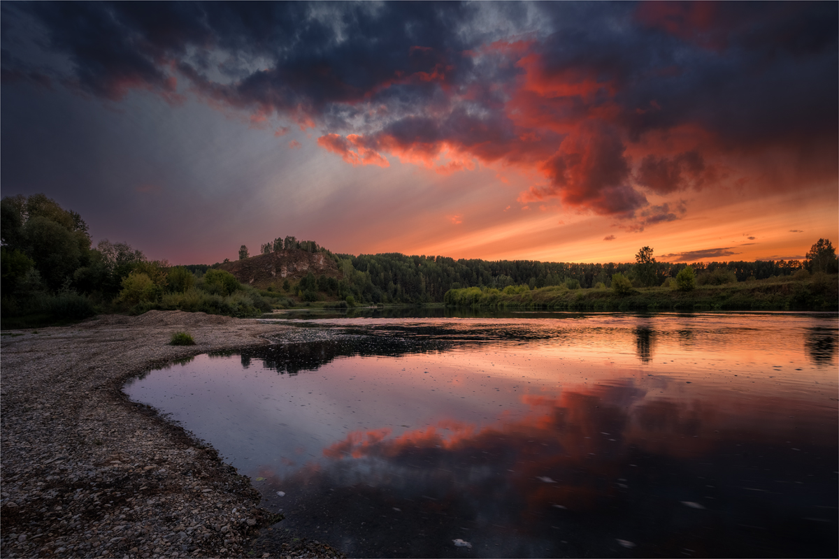 Камень Лобач.