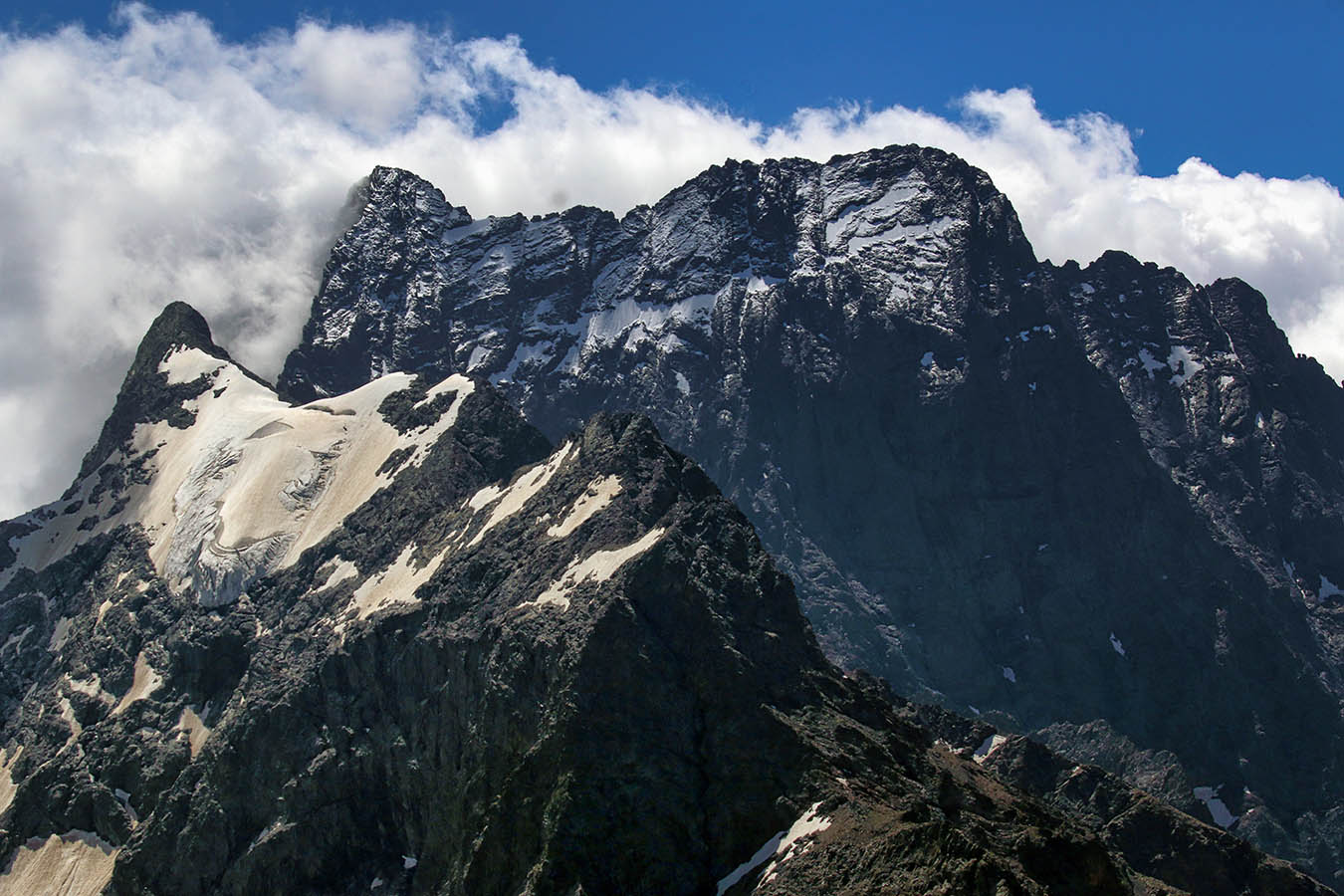 Домбай-Ульген