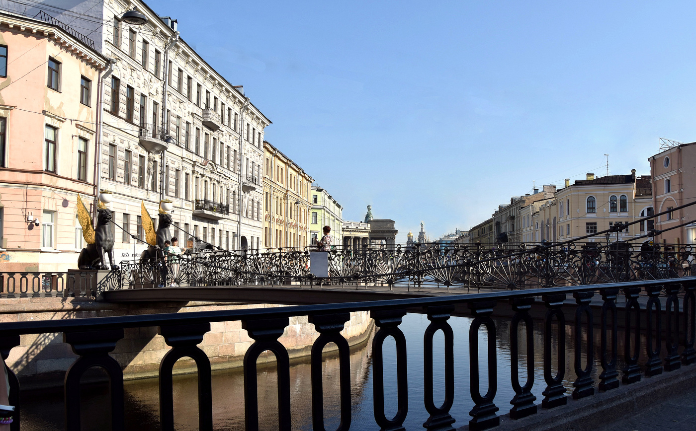 Утро на канале Грибоедова