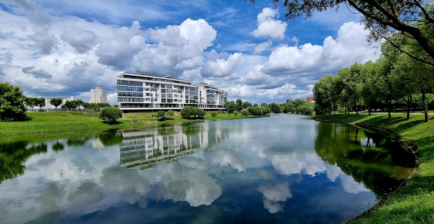 Облачный день...