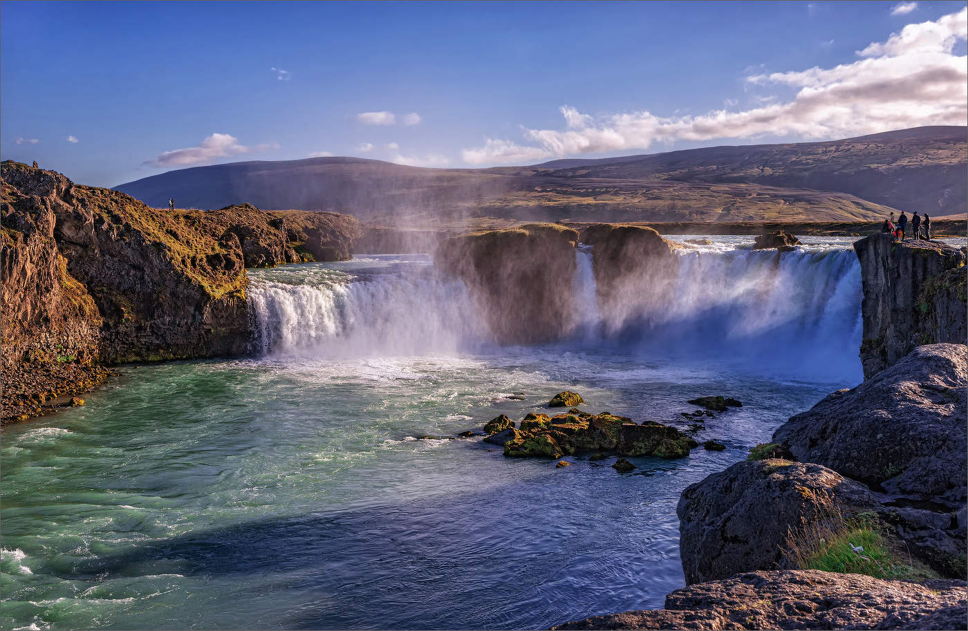 Водопад Годафосс (богов)