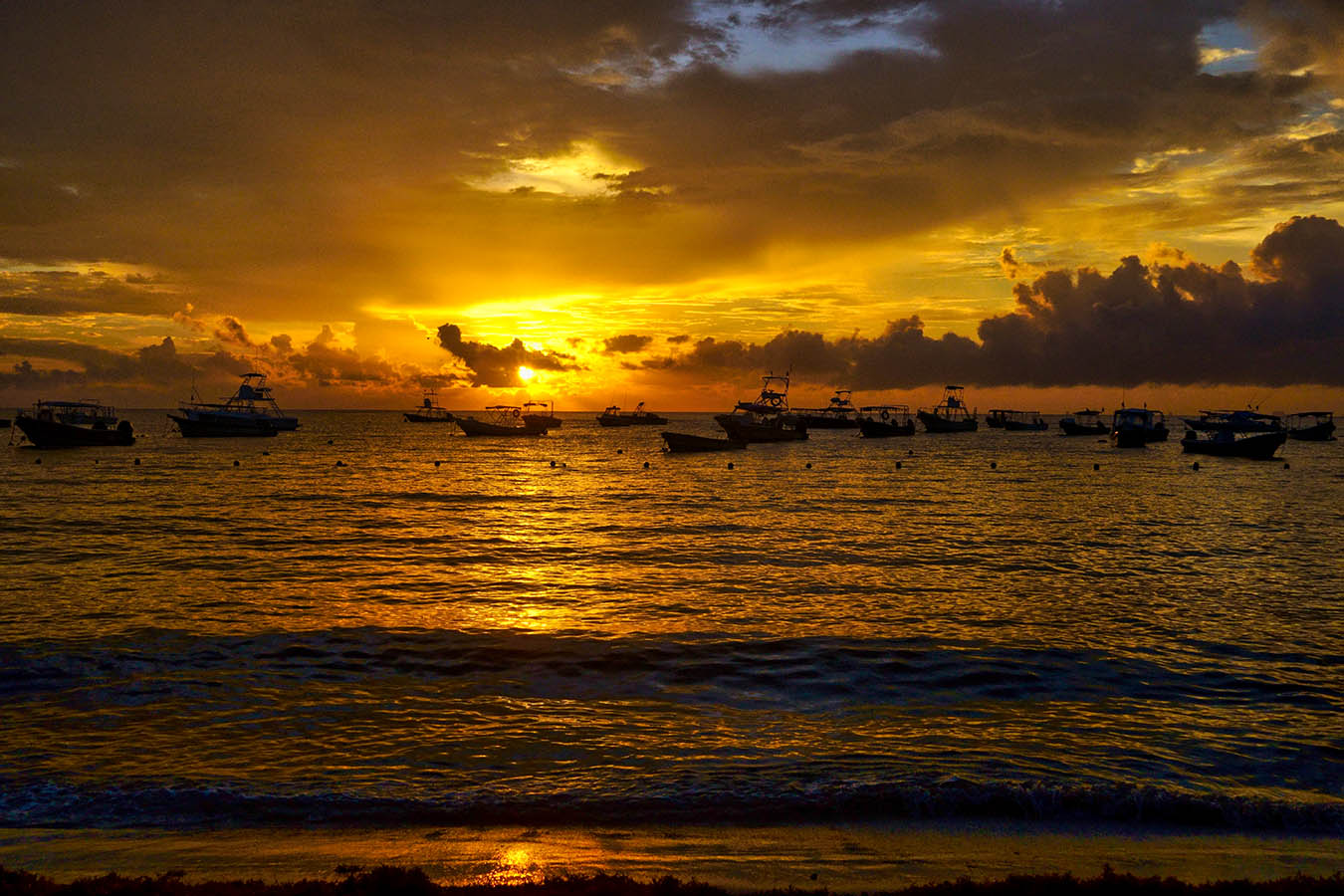 Утро на Карибах