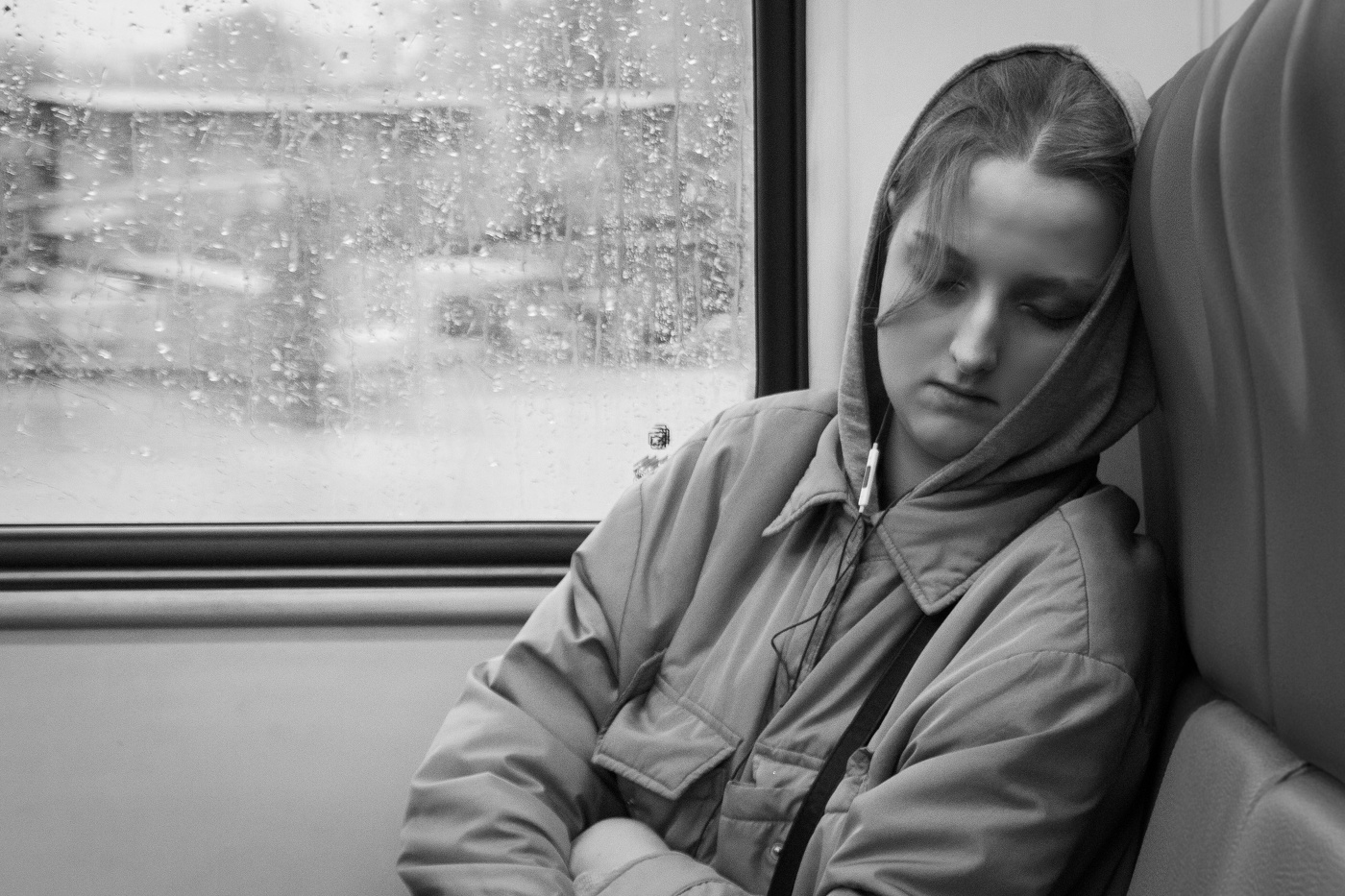 Дождь за окном