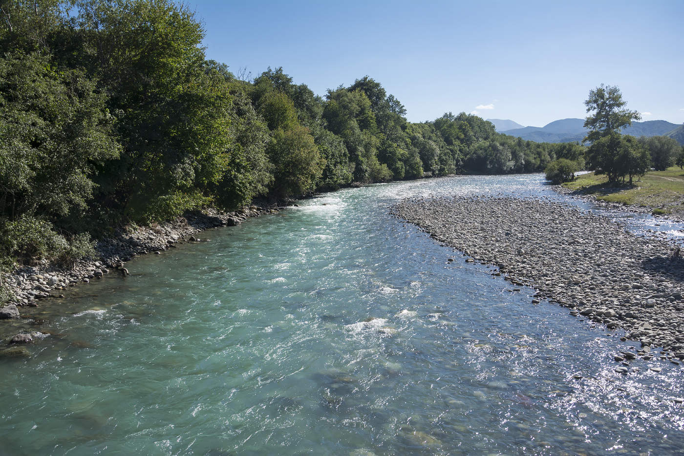 Бирюзовая река.