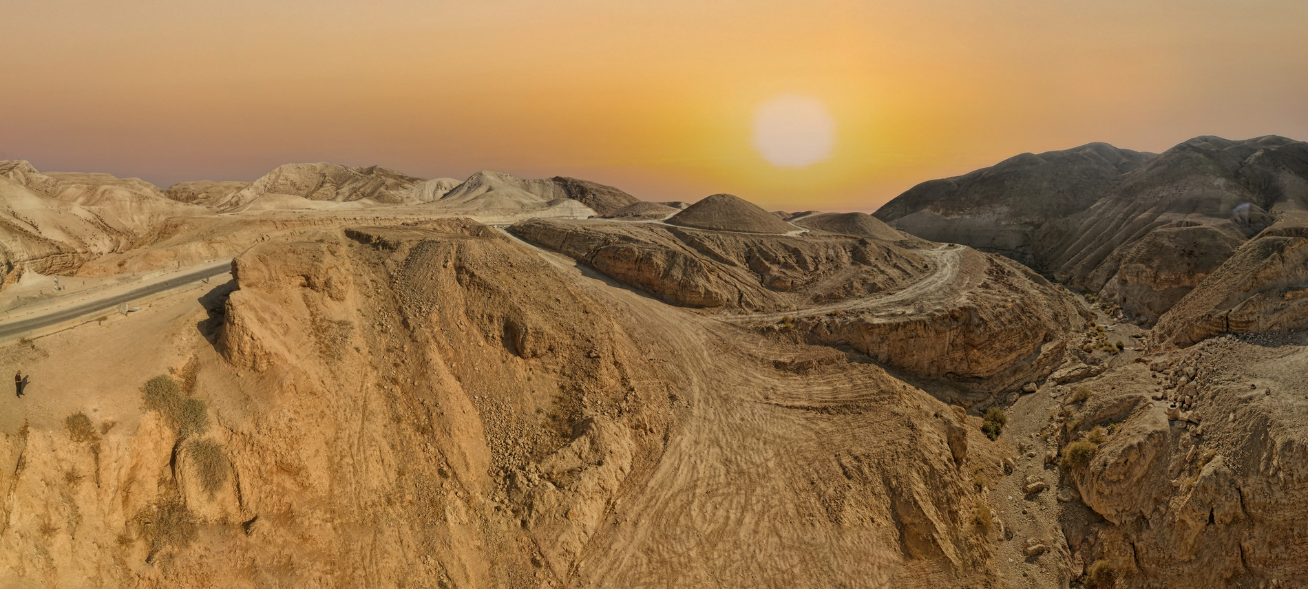 "Марсианские хроники" Иудейской пустыни