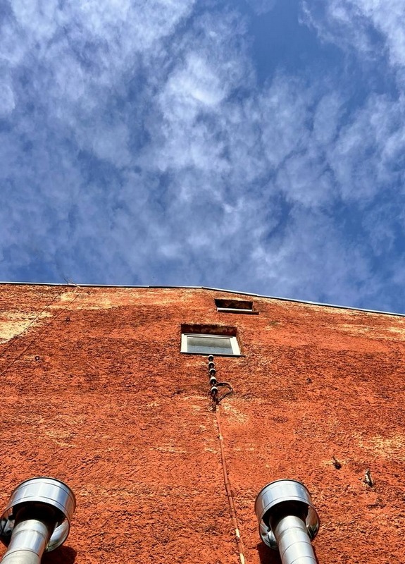 о чём говорят стены