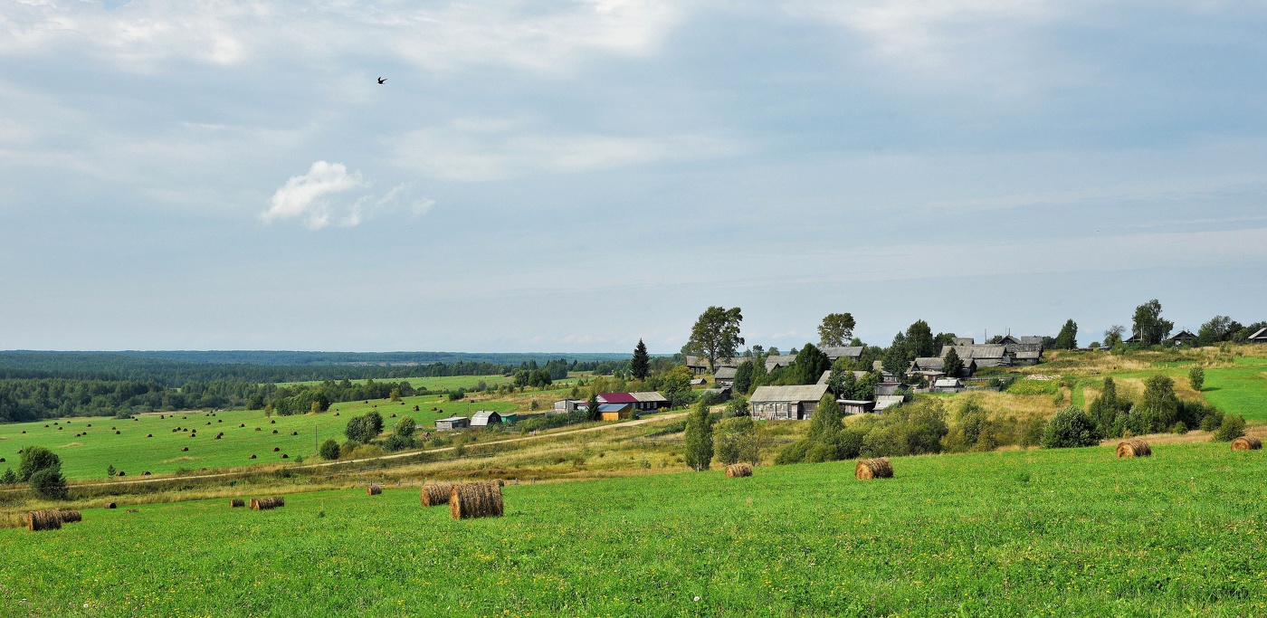 "Это русская сторонка, это Родина моя ..."