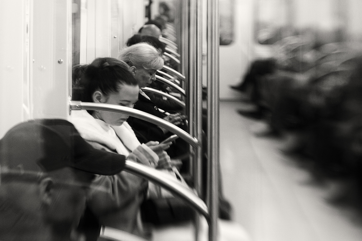 В одном вагоне