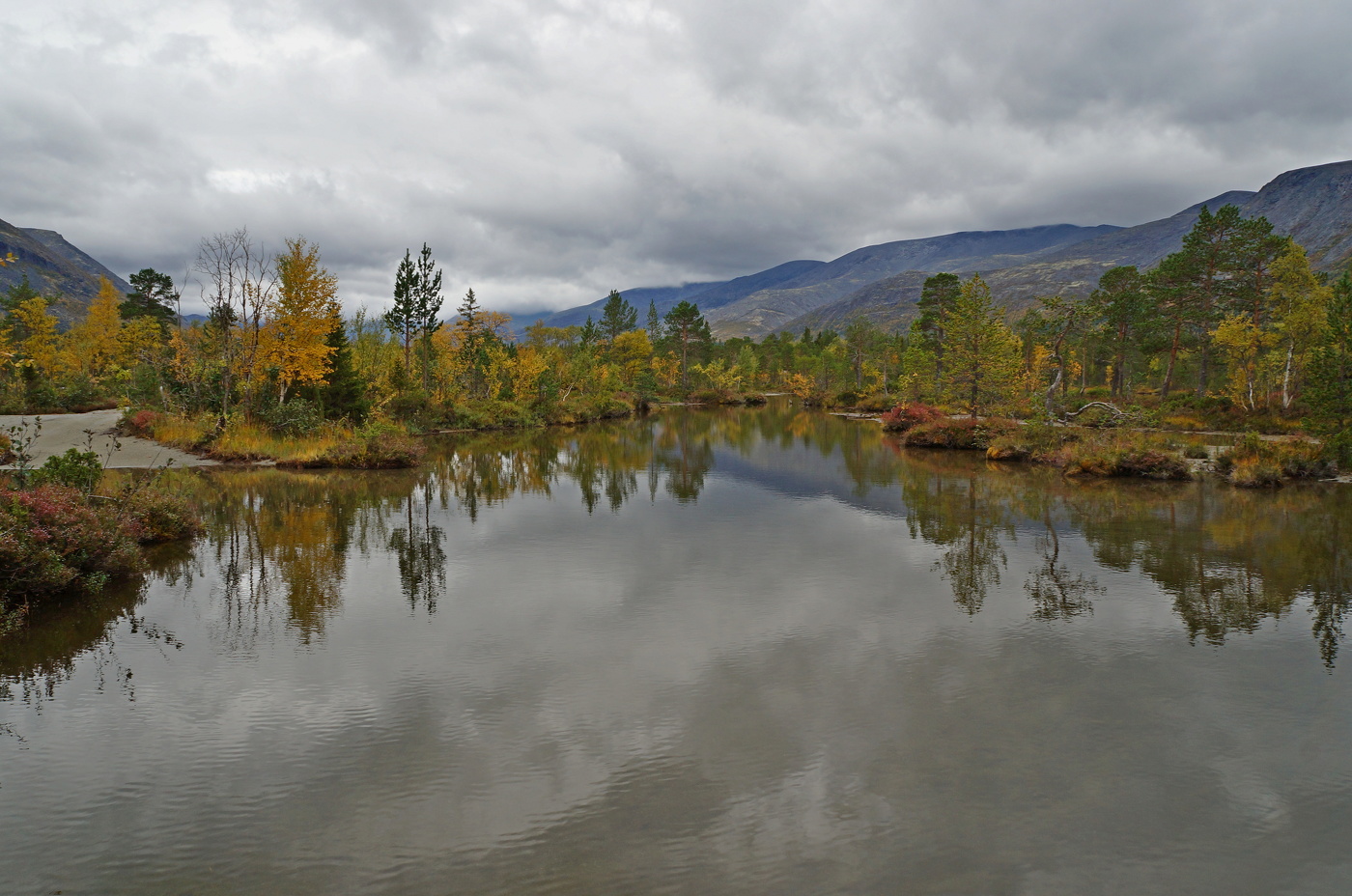 Соприкосновение миров