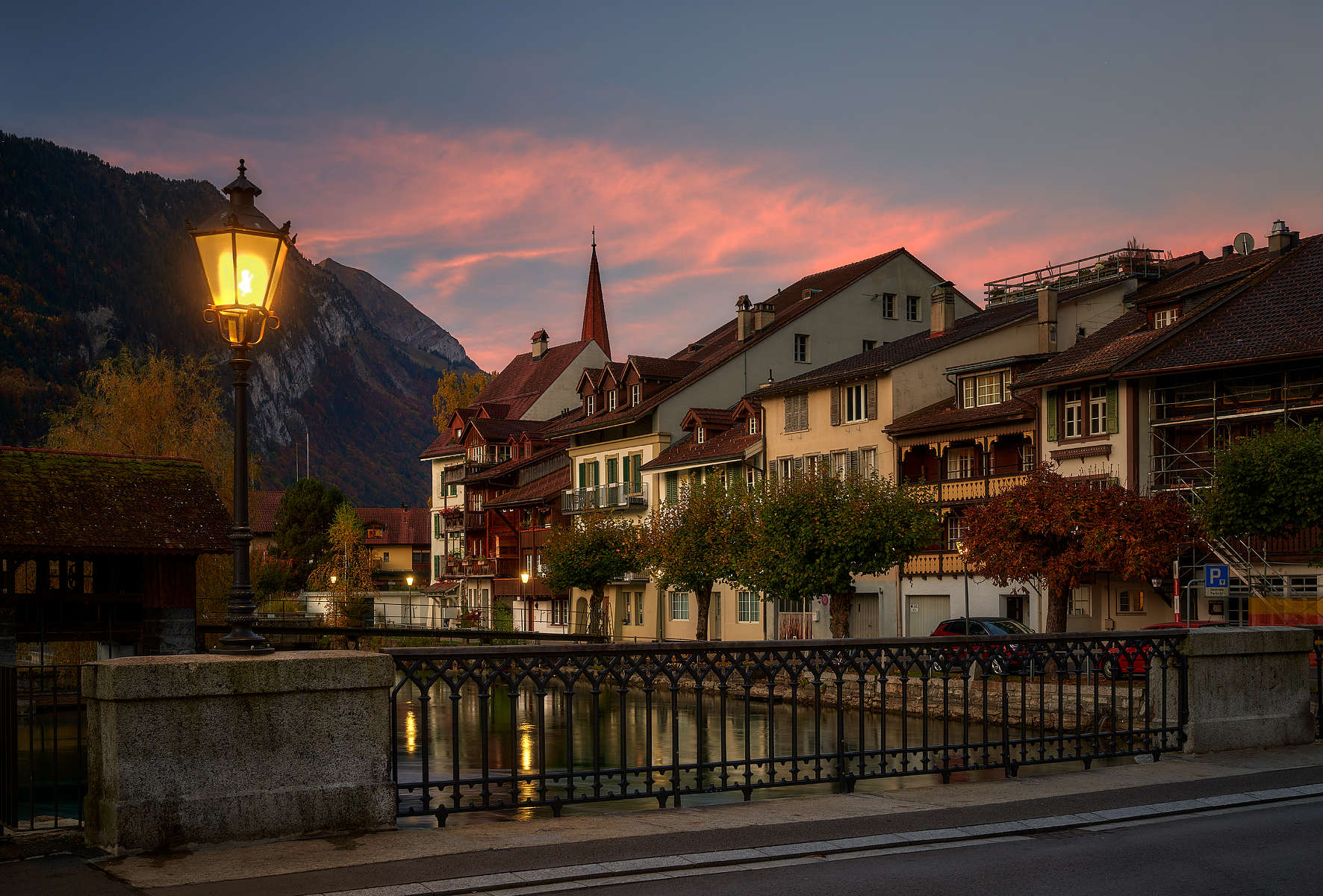 ИНТЕРЛАКЕН утро ...