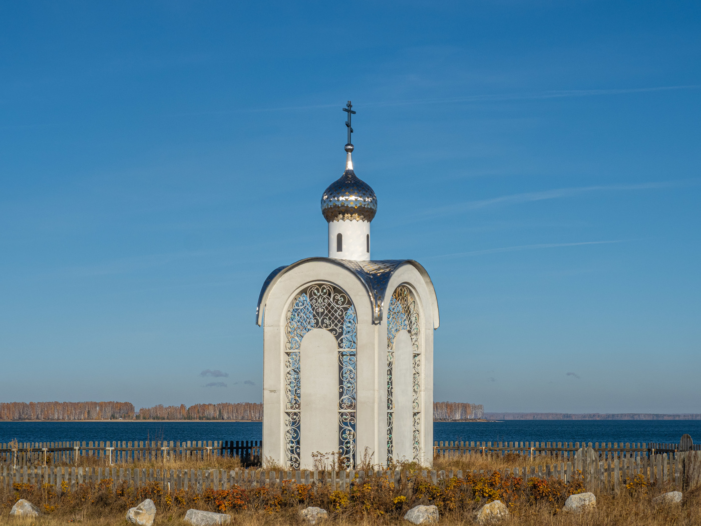 Часовня у моря