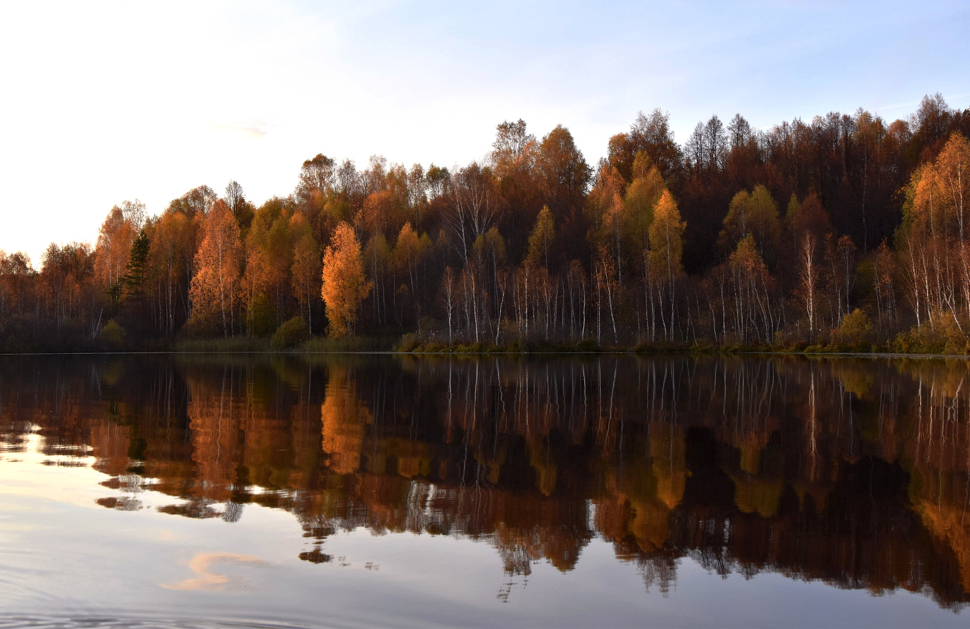 Скоро бал, прощальный вечер...