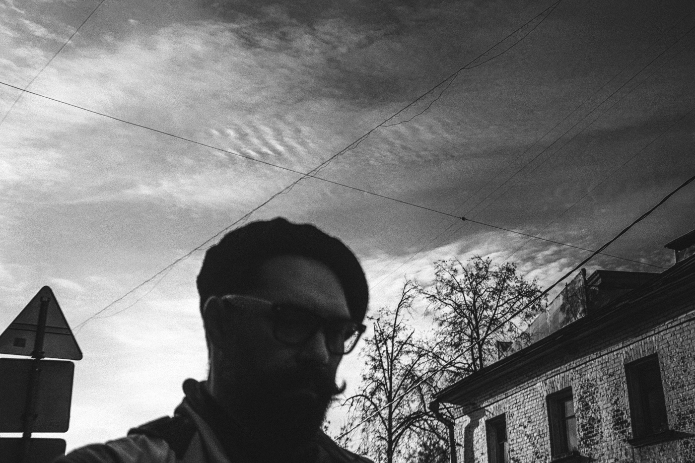 Как много проводов на небе