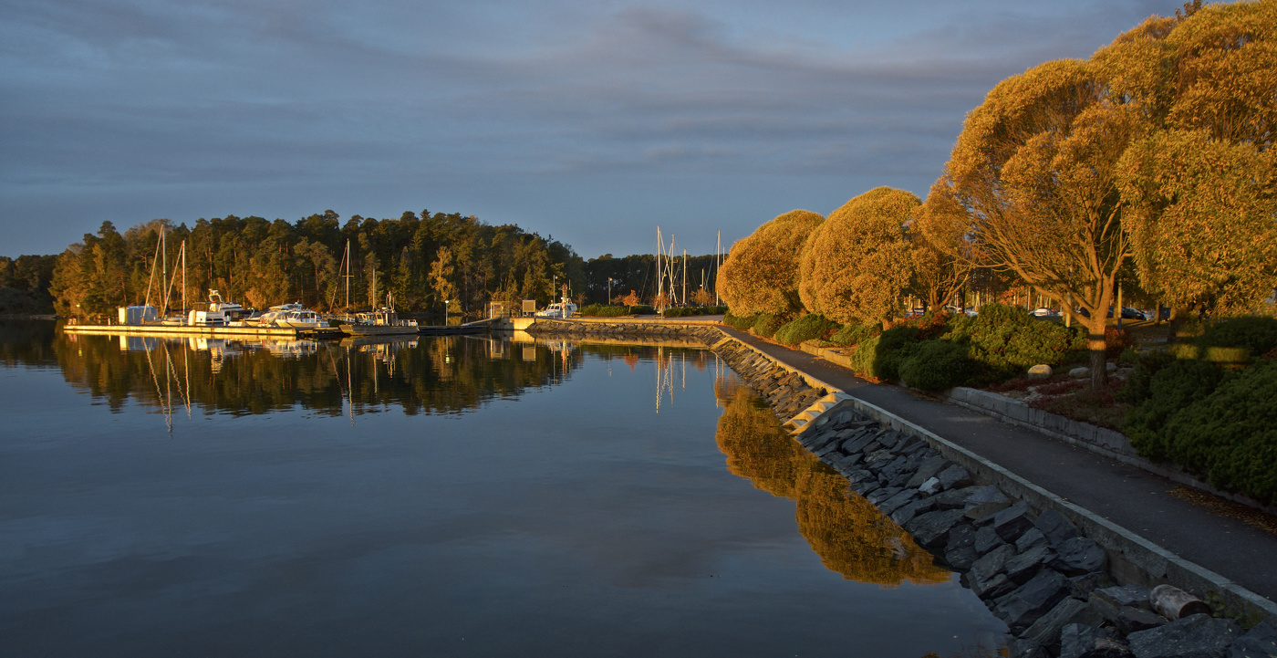 Ранним утром в октябре