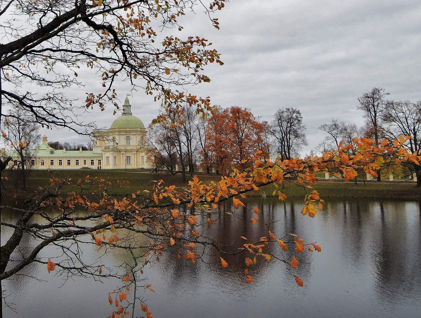 Осень в Ораниенбауме