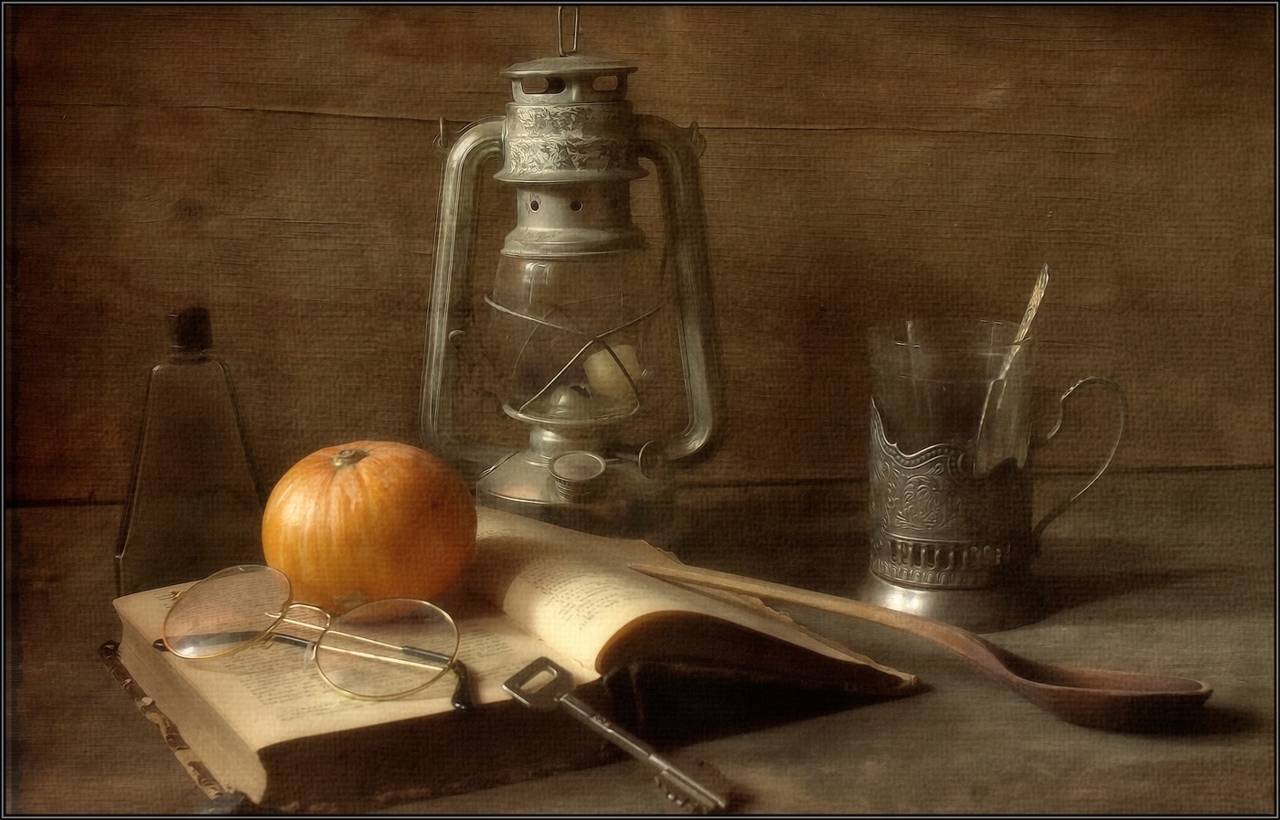 ..... На столе .....