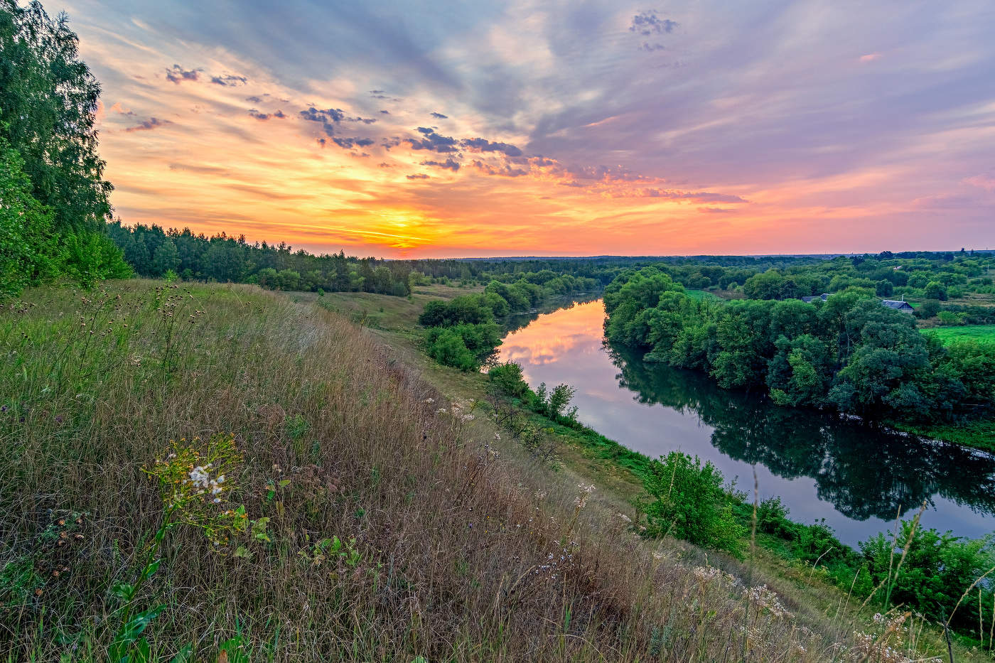 август на рассвете