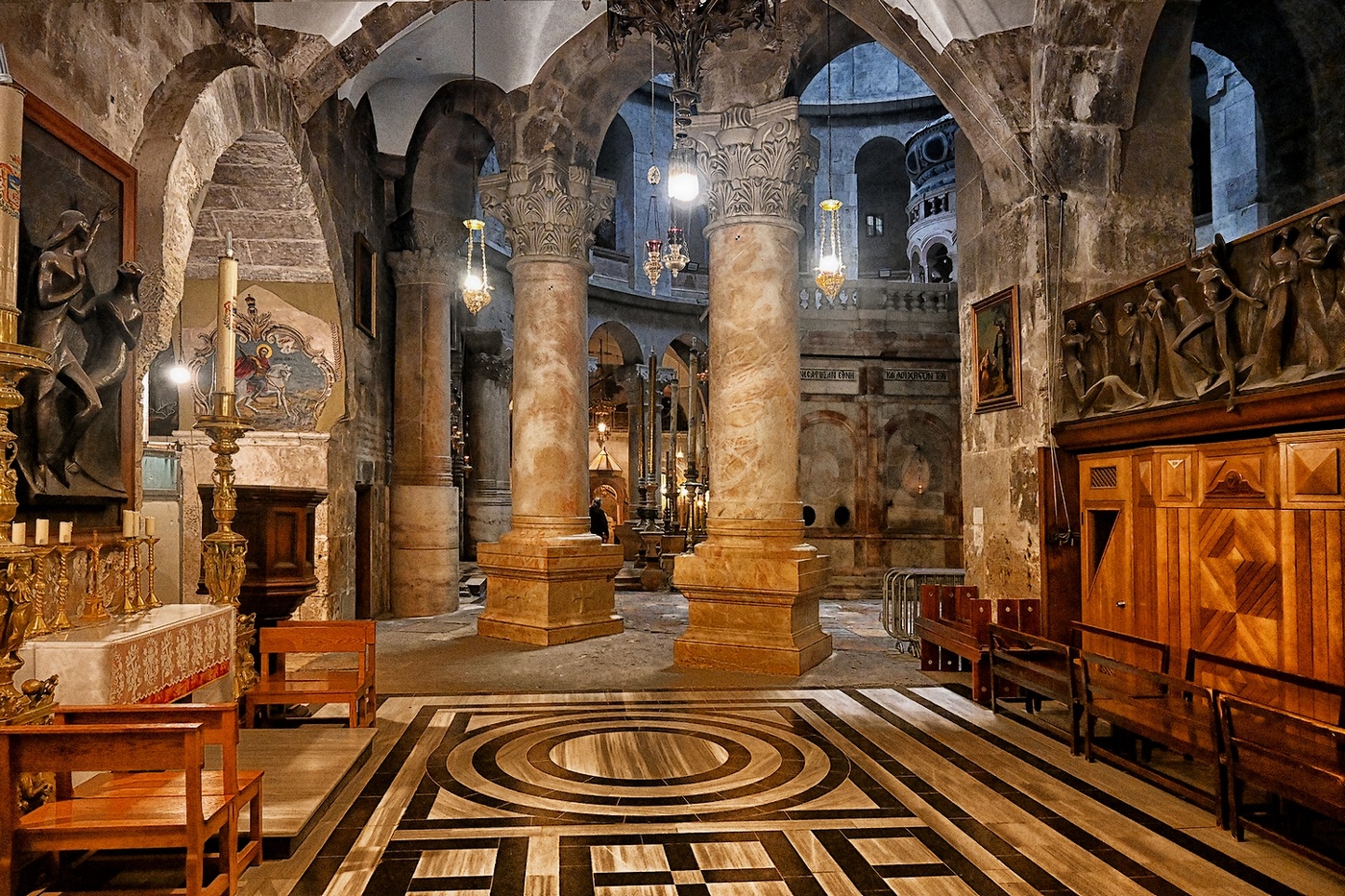 В Храме Гроба Господня