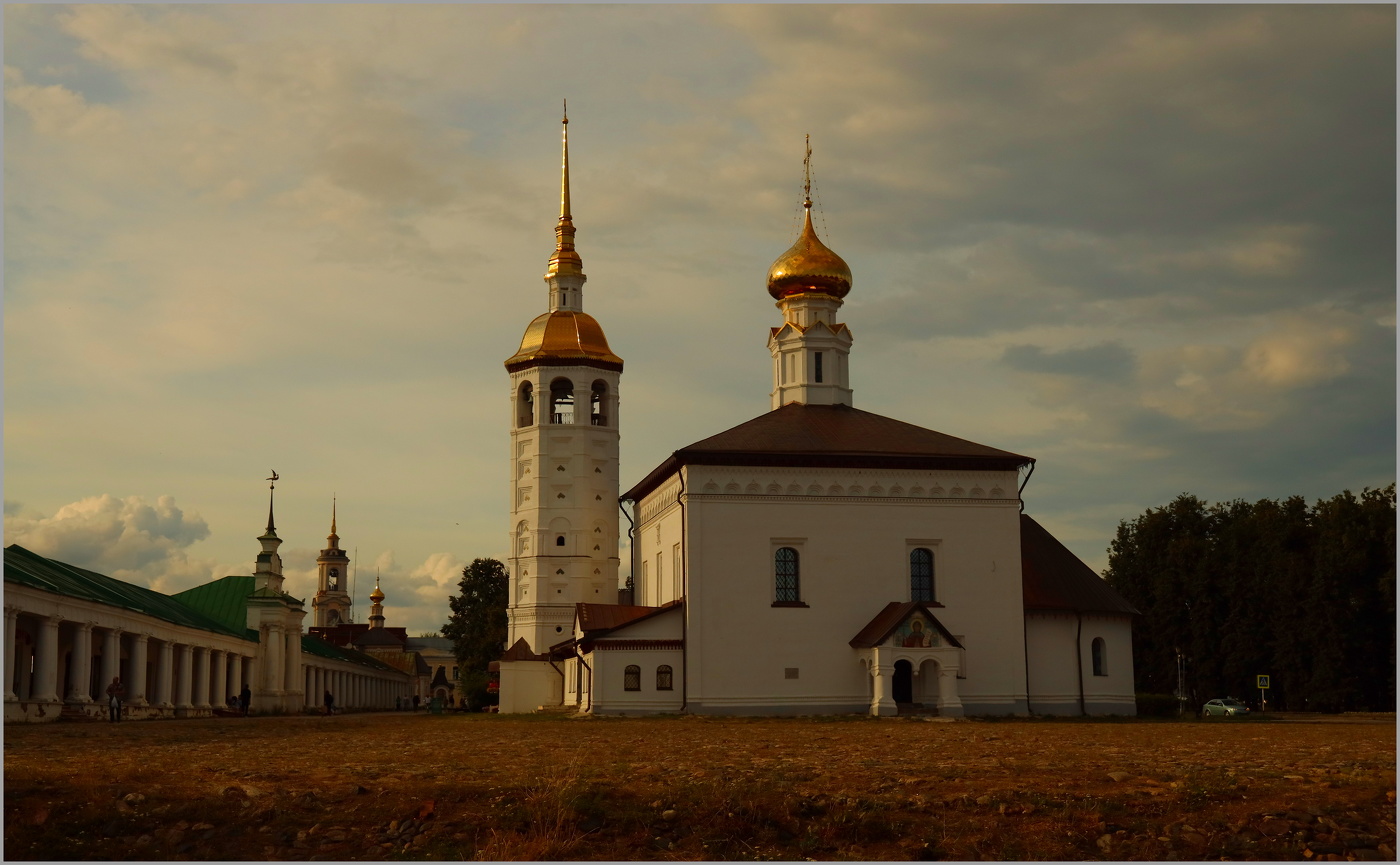 Суздаль. Купола.
