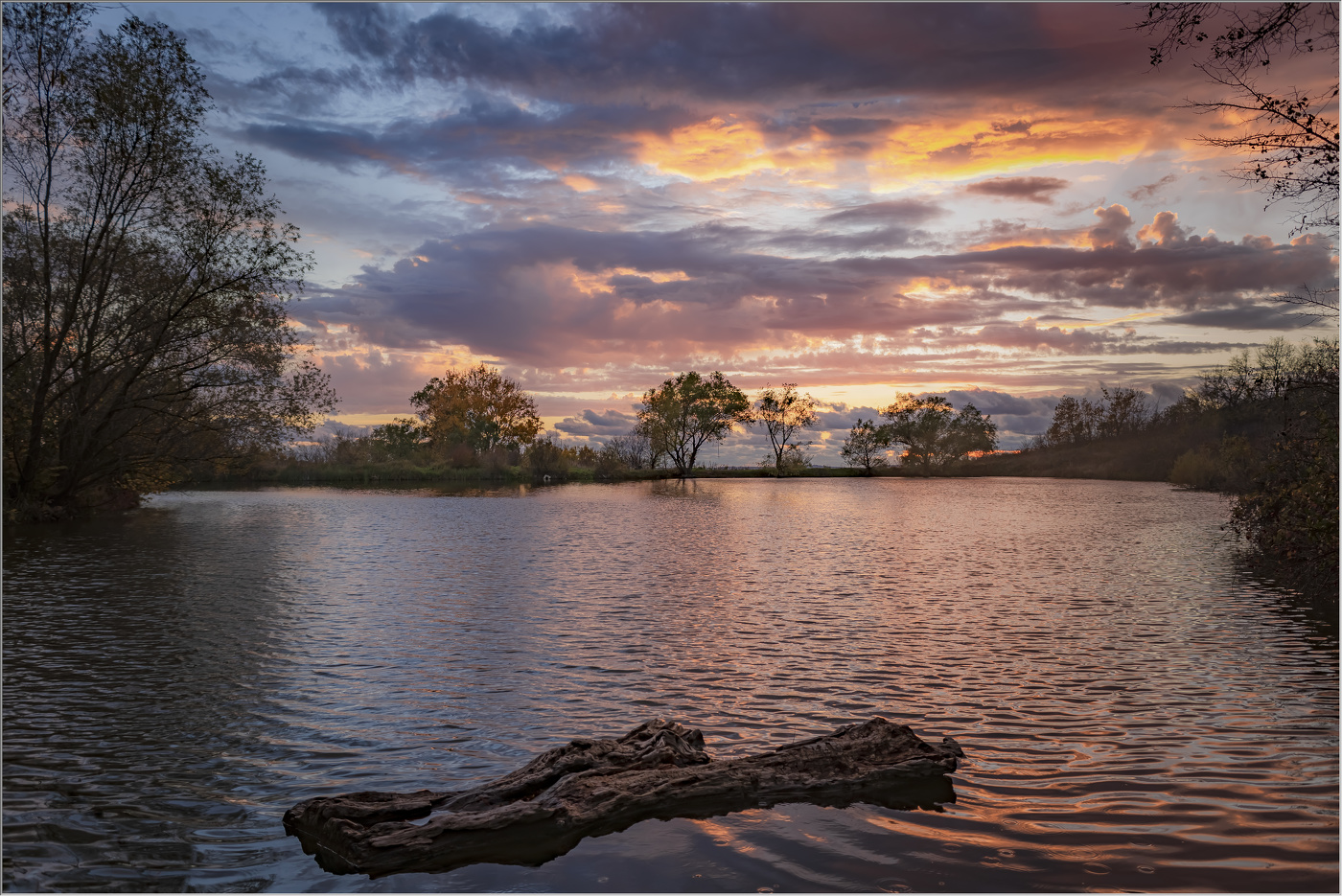 Уходящий день