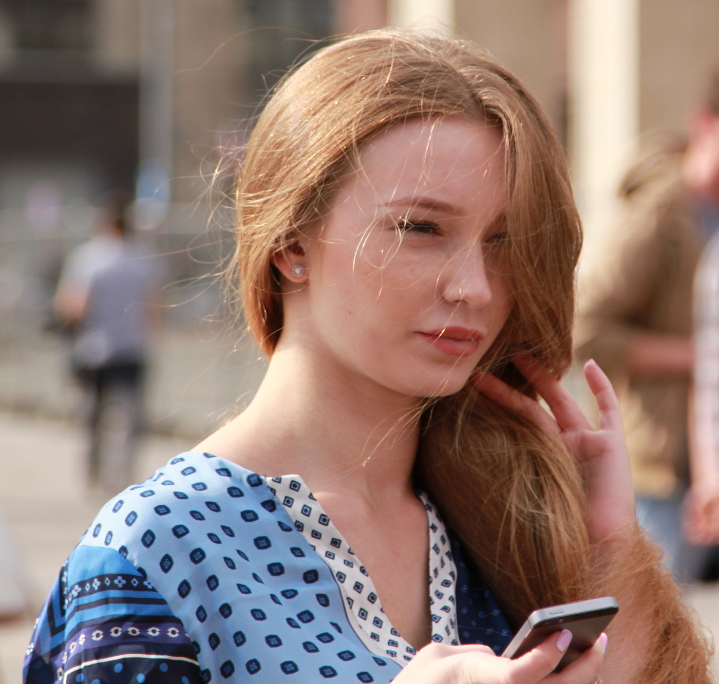 Уличный портрет