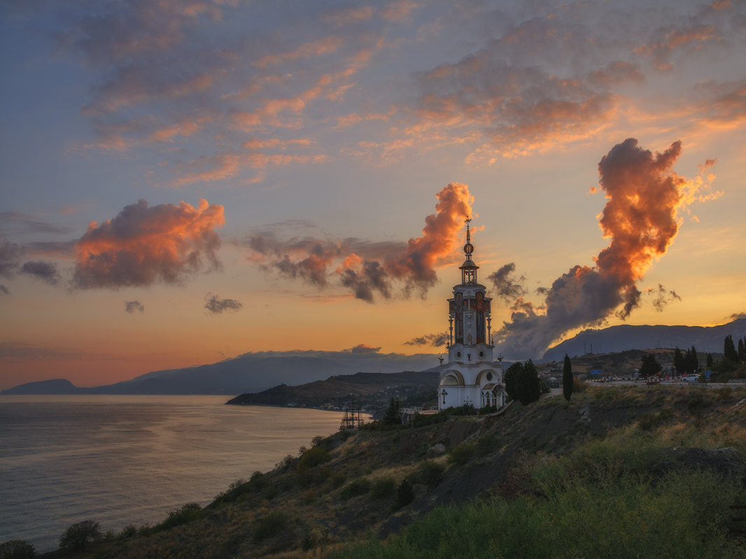 Вечер в Крыму.