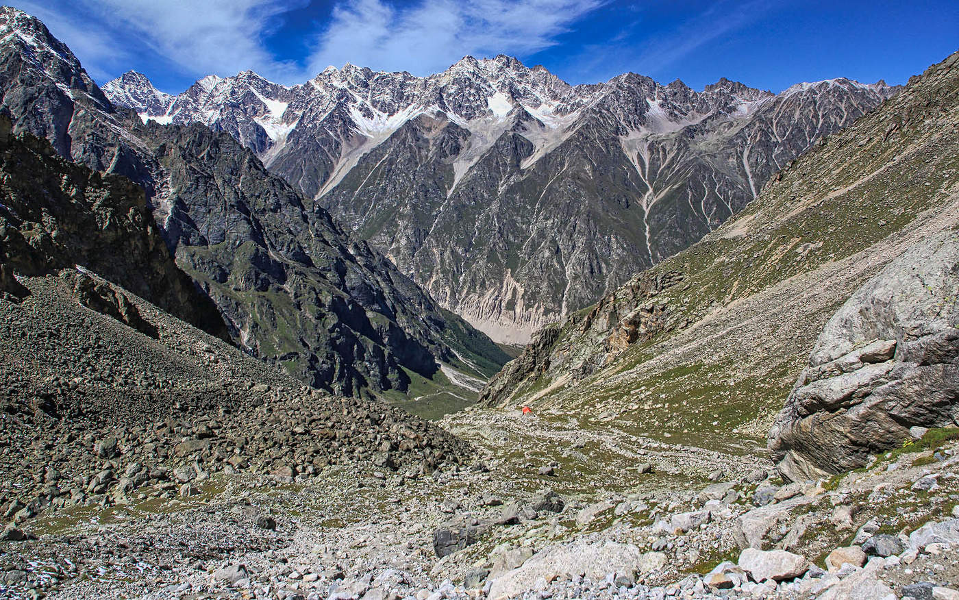 В ущелье Укю