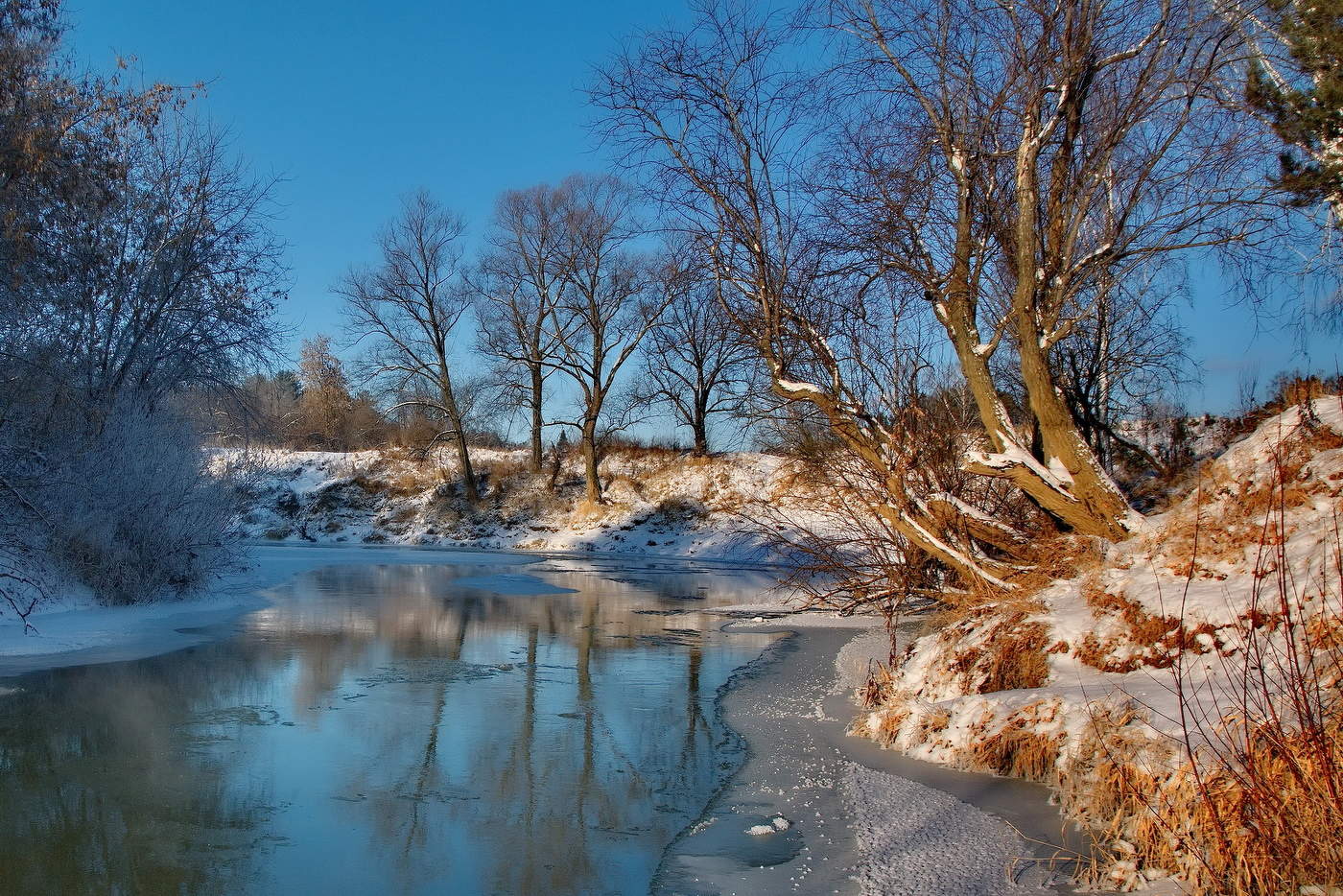 *Ноябрьским днём.**