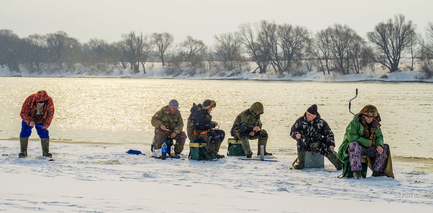 Рыбаки.