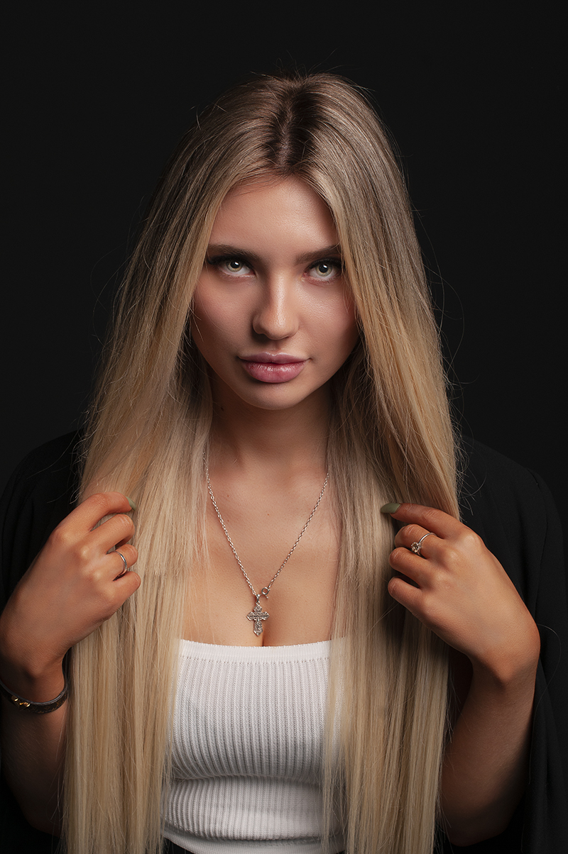 Девушка-кошка