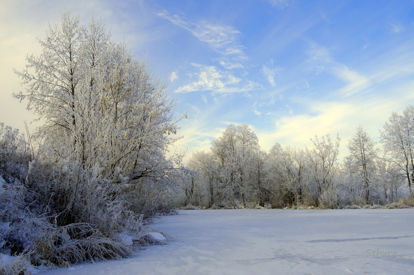 Зима, озеро Рожок.