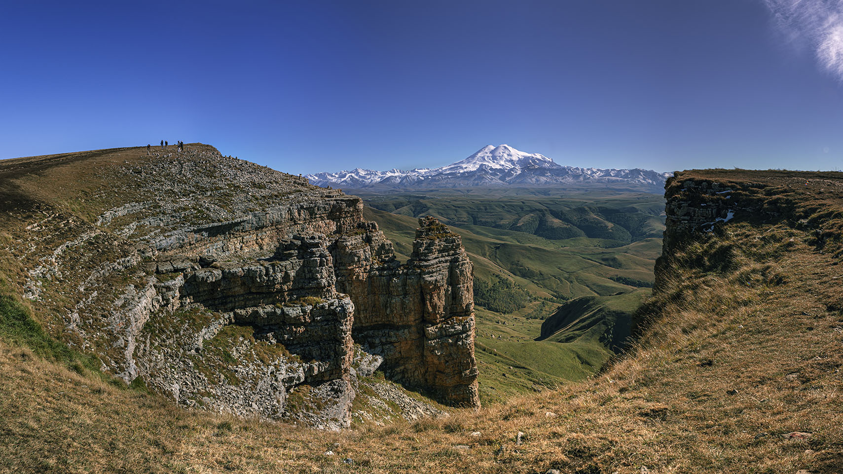 Вид на Эльбрус...