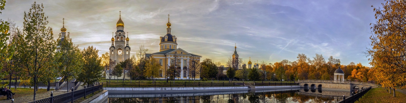 Панорама Рогожского монастыря.