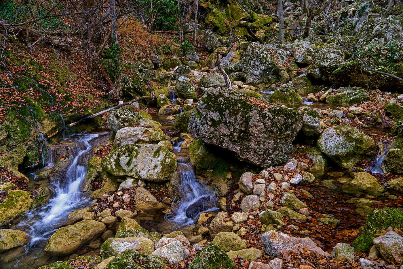 Осень в Кизилкобинском ущелье